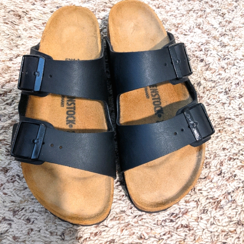 NWOT Black Birkenstock